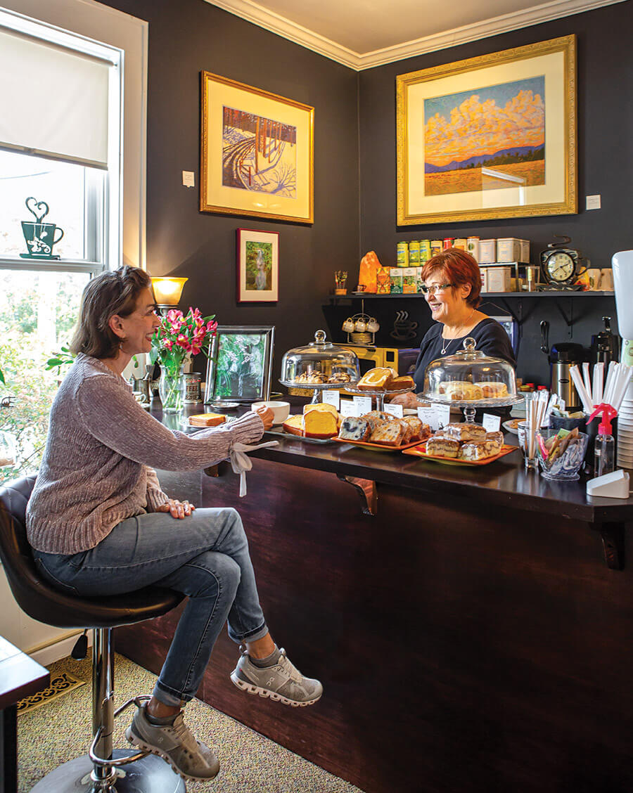 A Guide to Downtown Hendersonville | Our State