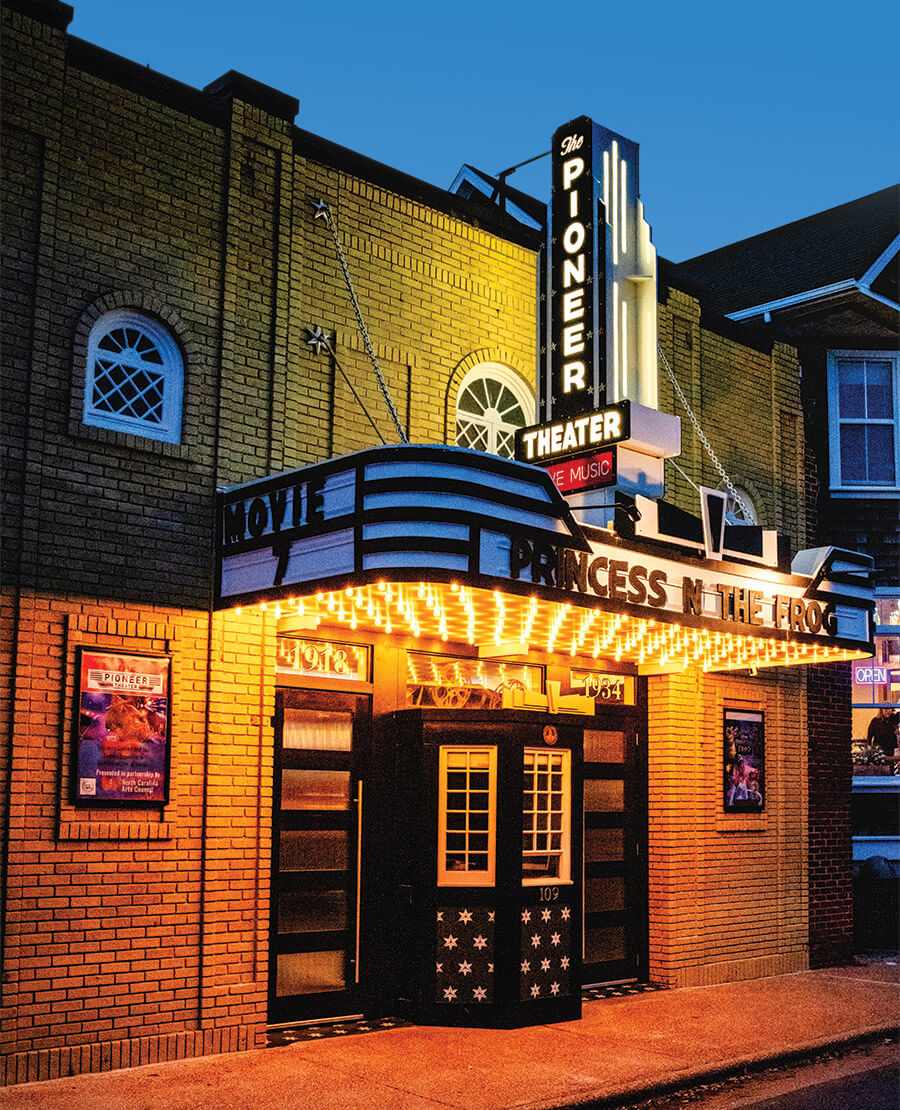Movie Theater West Jefferson Ncnull