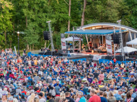 Crowd at Bands, Brews BBQ