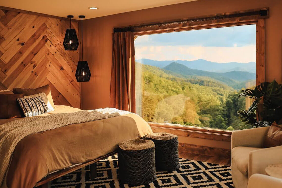 Guest room at Long View Resort